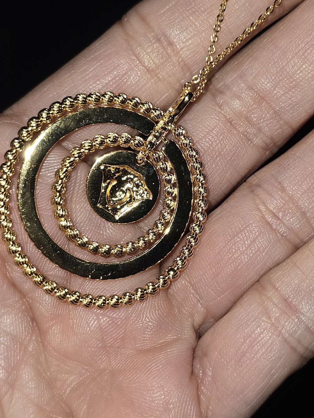 22kgp Dubai Gold-Tone Concentric Circle Pendant Necklace